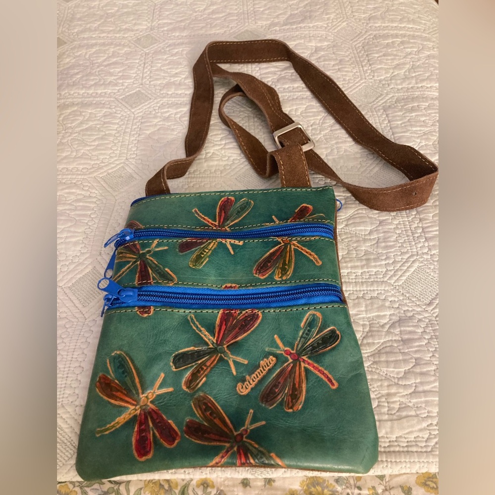 Hand-painted Leather Crossbody Bag from the Brand Colombitas Dragonfly Design